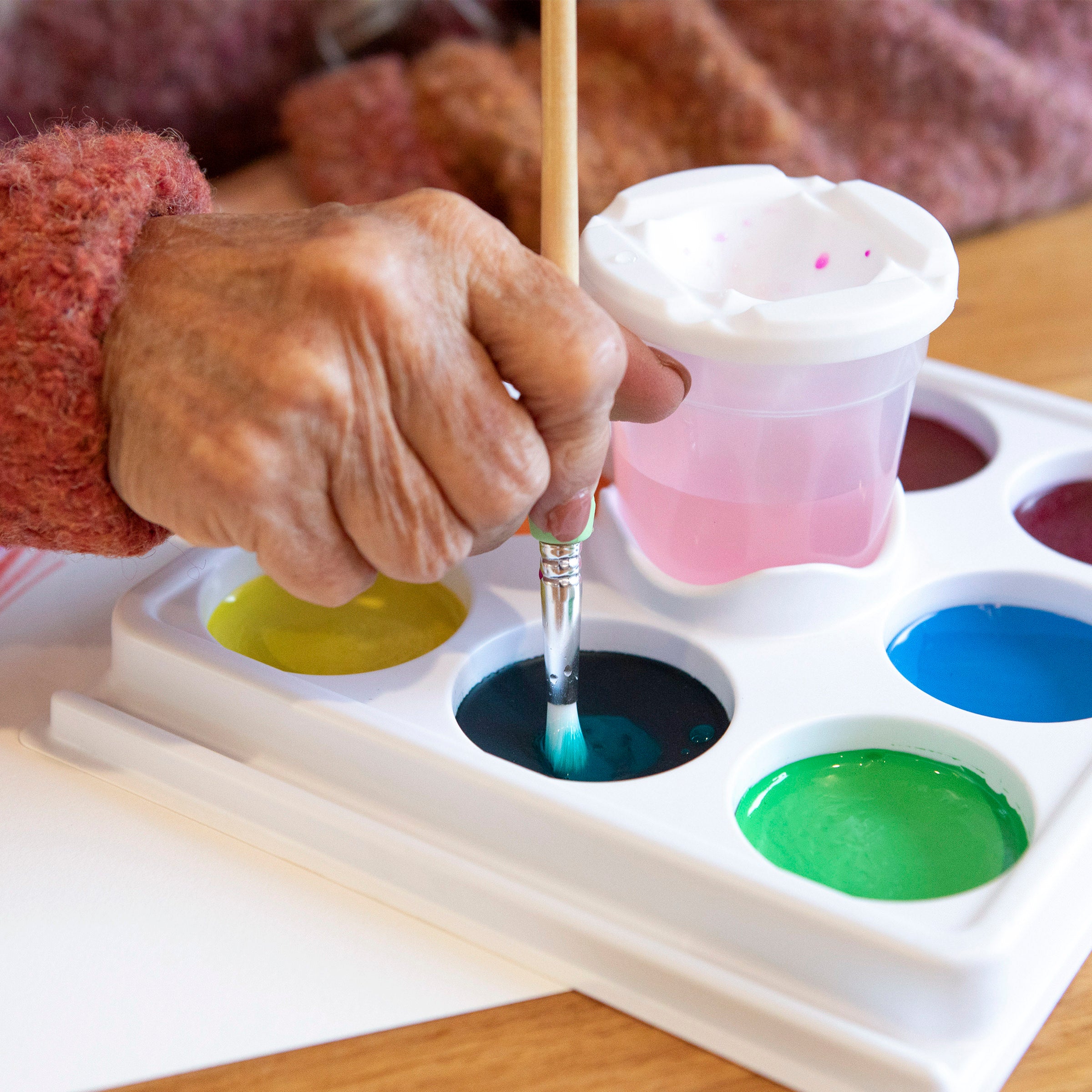 Easy Flow Watercolour Paint Station, Summer Selection, Disc 8, Micador Timeless